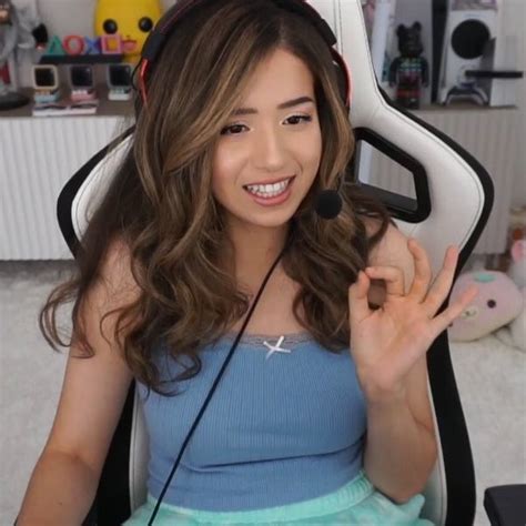 Pokimane Hair Long Hair Styles Beauty