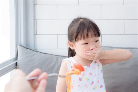 Anak Sering Lakukan Gerakan Tutup Mulut Gtm Saat Makan Atasi Dengan