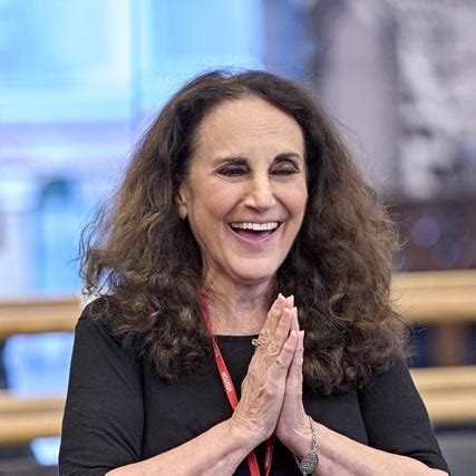 Lesley Joseph Husband, Age, Son, Net Worth, Father, Sister & Family