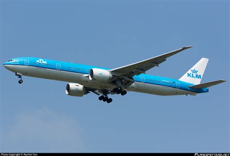 PH BVG KLM Royal Dutch Airlines Boeing 777 306ER Photo By Ruimin Yan