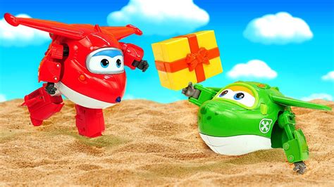 Супер Крылья: Джетт потерял посылку! Видео про самолеты Super Wings и ...