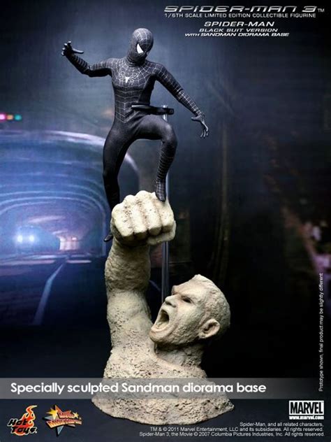 The Plastic League Spider Man En Traje Negro Con Diorama De Sandman De Hot Toys