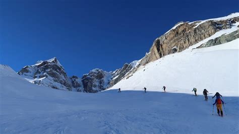 Guida All Attrezzatura Per Scialpinismo Mountainreview It