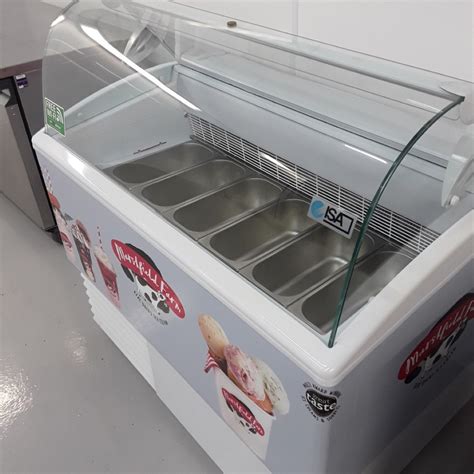 Secondhand Shop Equipment Ice Cream Display Freezers Used Isa