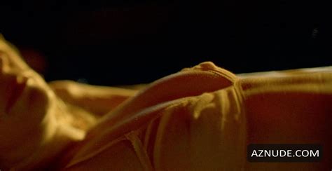 Jennifer Jason Leigh Nude Aznude