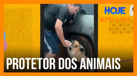 Homem Se Torna Her I Dos Animais Ao Alimentar C Es De Rua Durante