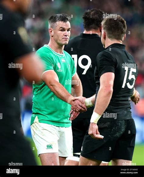 Irelands Johnny Sexton Shake Hands With New Zealands Beauden Barrettr