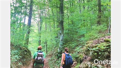 Den Herbst genießen Wandern im Vilstal Onetz