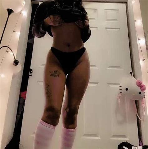 Would You Fuck Me Scrolller