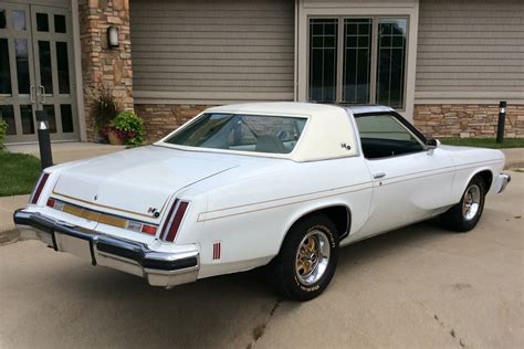 1975 OLDSMOBILE HURST W30 - Rear 3/4 - 198723