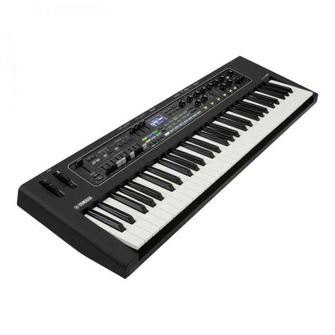 Yamaha CK61 Stage Keyboard With Case At Gear4music