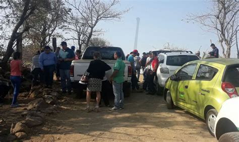 Hallan Auto Quemado Con 4 Cadáveres Tres De Ellos Calcinados En