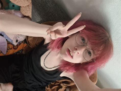 Aesthetic Pink Hair with Glasses