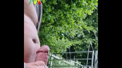 我在撒尿吗还是我在射精无论哪种方式都非常高潮 Pornhub Gay