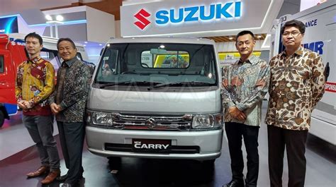 Giicomvec Suzuki Luncurkan Varian Tertinggi New Carry Luxury