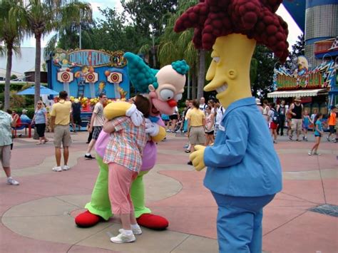 Experience The Simpsons at Universal Studios Orlando - About a Mom