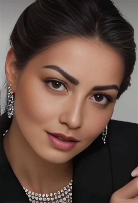 Janett Tovar Oda A La Belleza Latina Rostros Perfectos De Venezuela