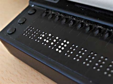 What Is Refreshable Braille Anyway Wisconsin Council Of The Blind