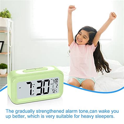 Szelam Battery Digital Alarm Clock Lcd Clock Electronic For Bedroom