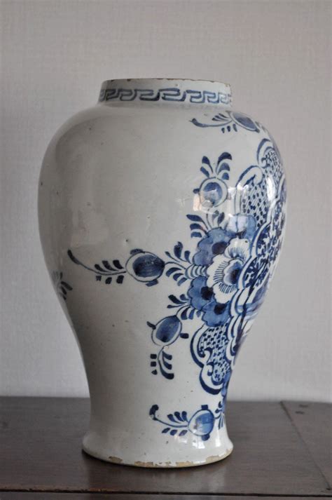 Proantic Vase En Fa Ence De Delft Xviii Me Si Cle