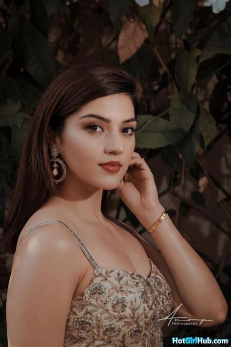 Hot Telugu Films Actress Mehreen Pirzada Big Boobs 15 Photos