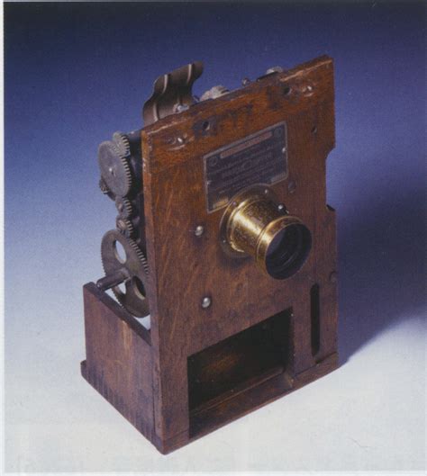 kinetoscope | Vintage cameras, Photography camera, Projector