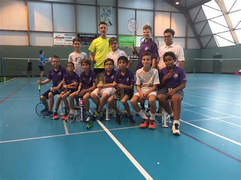 Badminton Les Jeunes De Pradines Et Du Montat Dans Le Grand Bain