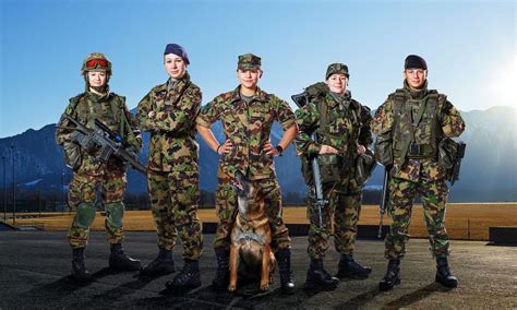 Frauen In Der Armee Baselland