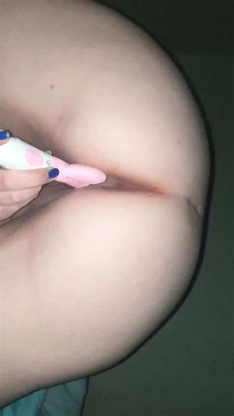 Chubby Bbw Masturbates On Dildo And Cumming