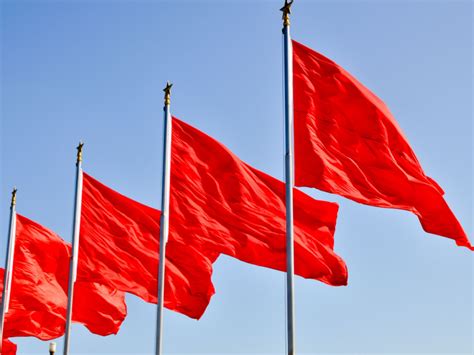 Red flags to watch out while assessing a company? – Online Demat ...