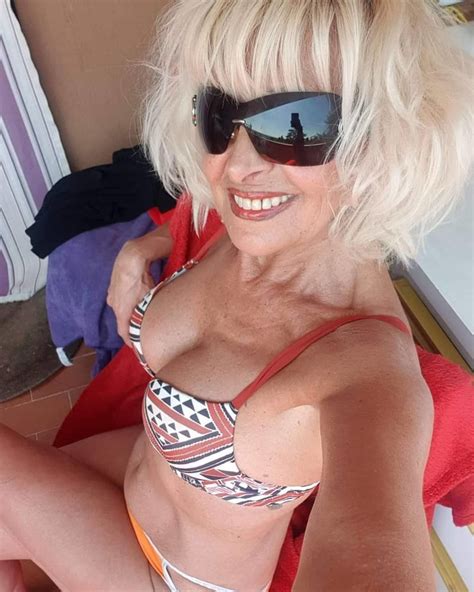 Mature Grany And GILFS MP Porn Pic