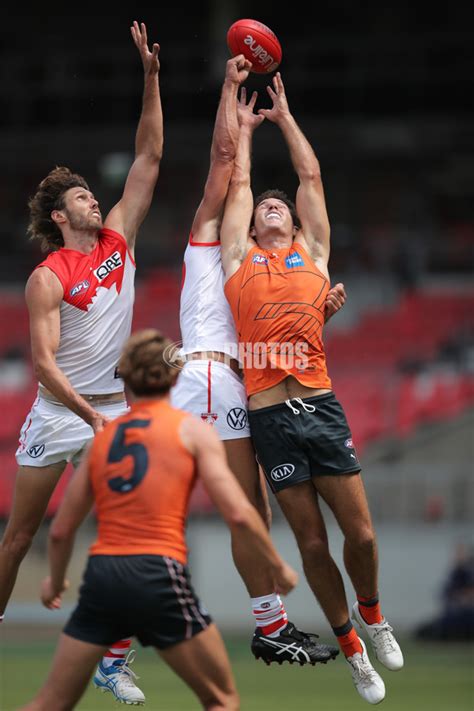 Afl 2021 Aami Community Series Gws V Sydney 813174 Afl Photos