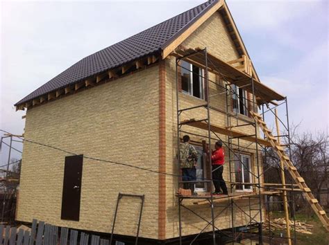 Чем обшить деревянный дом снаружи: обзор материалов для фасада