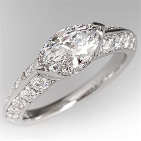 East To West Set Marquise Diamond Ring Platinum