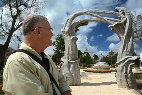 Parque de los Tiempos Holguín EcuRed