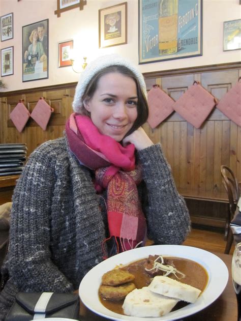 Note to self: CZECH the weather!! {Prague Day 2} | Anna Jean (ROME)s