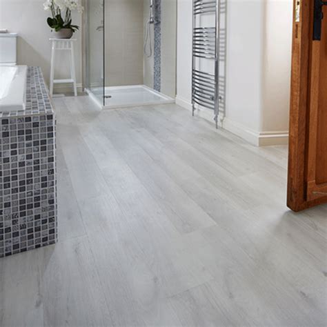 20+ Grey Vinyl Plank Flooring In Bathroom – The Urban Decor