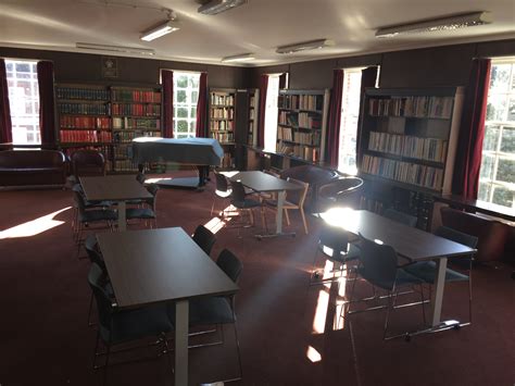 Analysts explain what michael mallinson brings to the board room 3