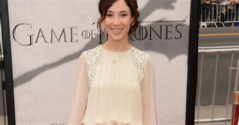 Sibel Kekilli natürlich schön So geht der Nude Look BUNTE de
