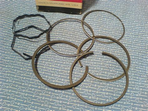 Briggs Stratton Engine Std Chrome Piston Ring Set Nos Oem