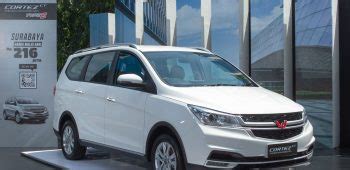 Tampil Berkelas Dengan Fitur Sunroof Wuling Cortez Wuling