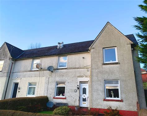 4 Considerations for Your First Property Investment 