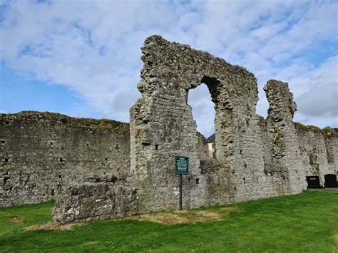 The Friary Cemetery, Clane, Co. Kildare – Dying to Get In