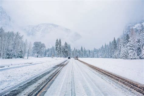 Yosemite National Park in Winter/Fall: how to access the park