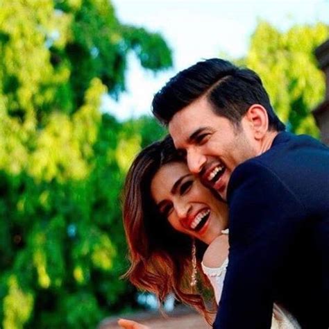 Sushant Singh Rajput And Kriti Sanons Beautiful Relationship Encapsulated In 5 Photos Sushant