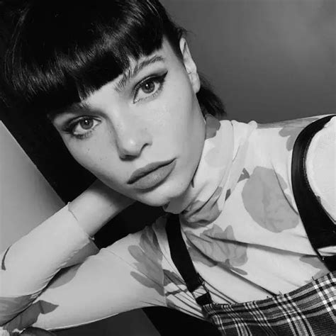 Hot Photos Of Winona Oak ThBLOG