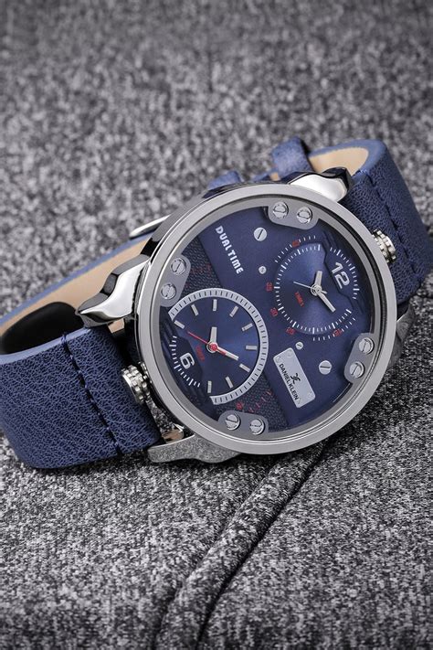 Women – Daniel Klein