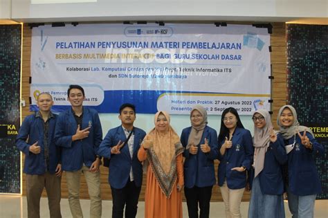 Kkn Abmas Its Beri Pelatihan Teknologi Informasi Bagi Guru Its News