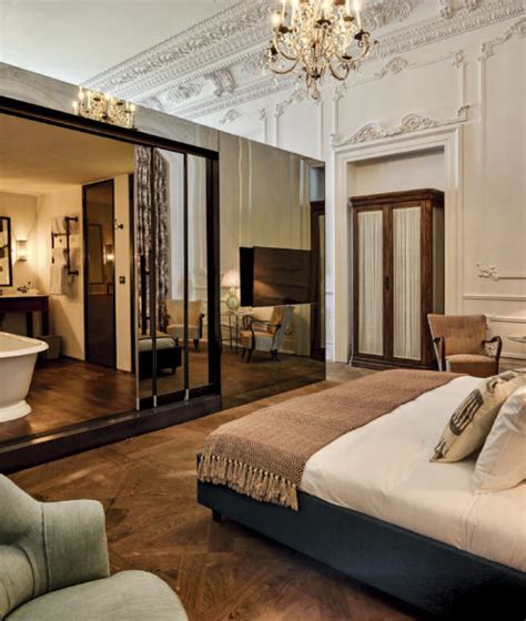 Hamptons Style: What to Wear This Summer - Bikinis & Passports