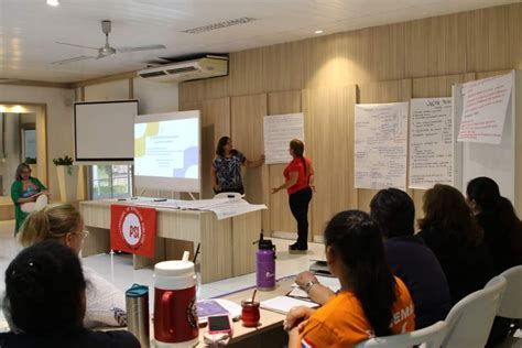 Dirigentes Del Steibi En Importante Taller Sobre Inteligencia